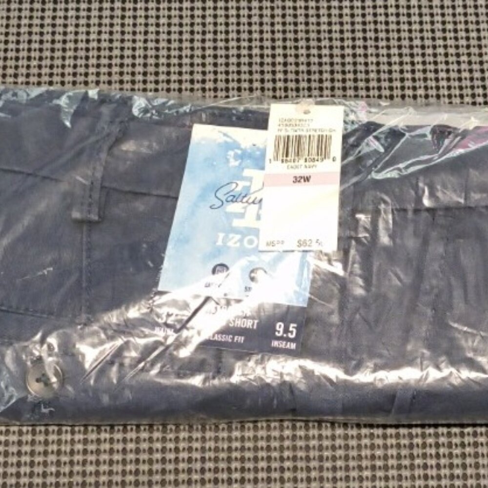 Izod Mens Saltwater 9.5 Inch Flat Front Chino Short-32W